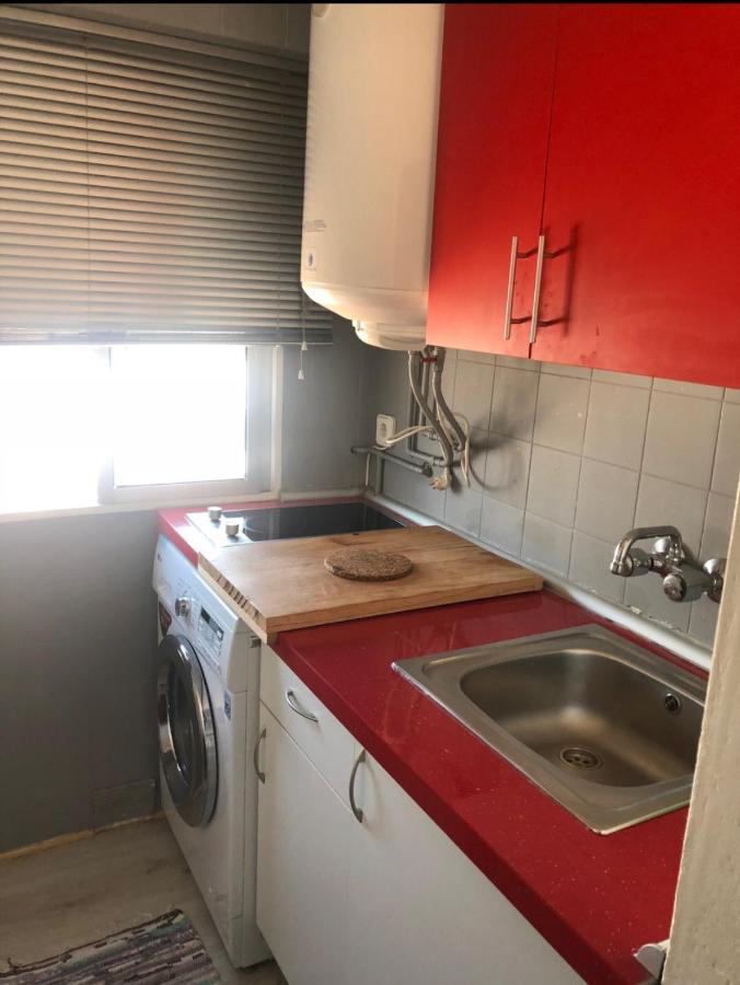 Apartamento 1 Dormitorio Y Salon Con Sofa Cama Bien Comunicado Con El Centro Sevilla Buitenkant foto