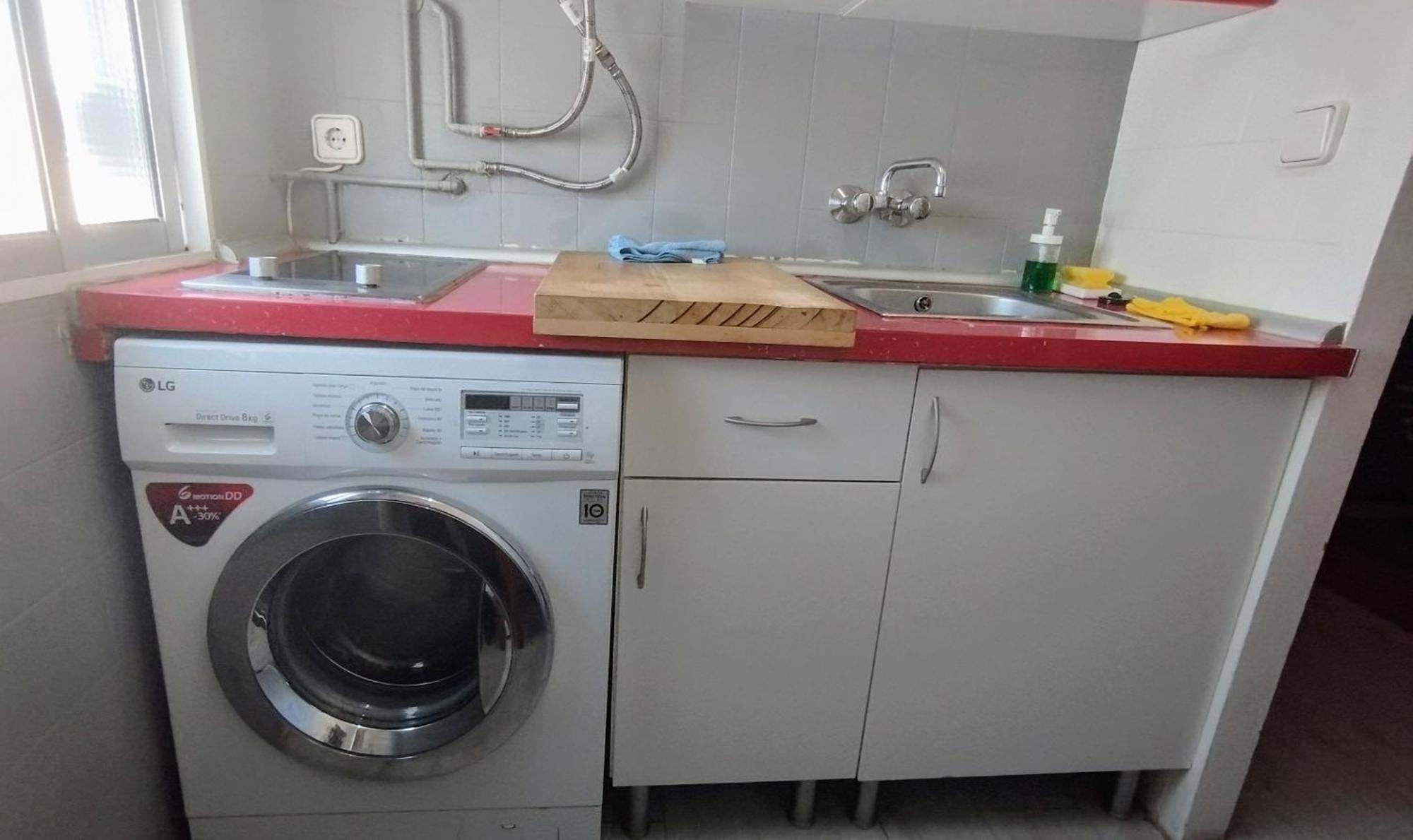 Apartamento 1 Dormitorio Y Salon Con Sofa Cama Bien Comunicado Con El Centro Sevilla Buitenkant foto