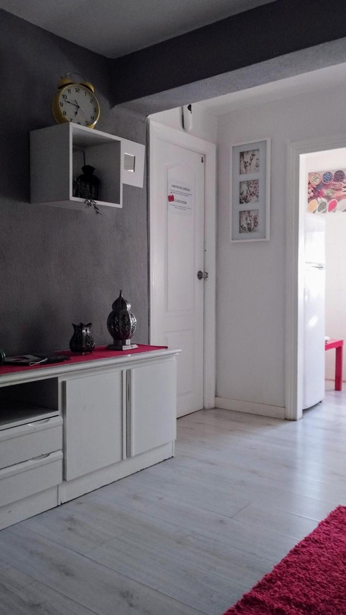 Apartamento 1 Dormitorio Y Salon Con Sofa Cama Bien Comunicado Con El Centro Sevilla Buitenkant foto